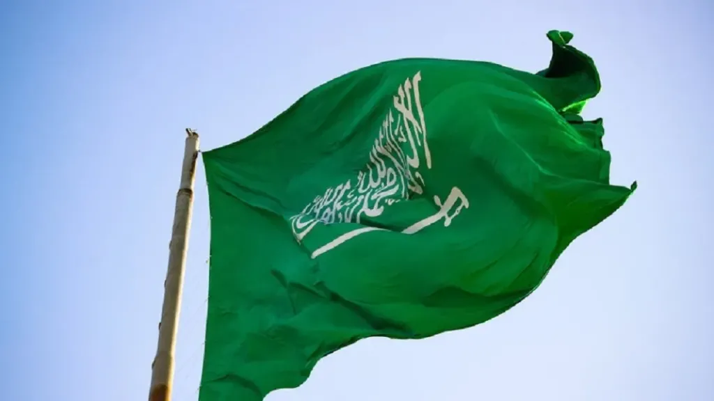 الداخلية السعودية: غرامة 50 ألف ريال والسجن والترحيل للوافد الذي يتأخر عن المغادرة