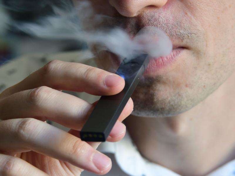 دراسة: التدخين سبب رئيسي للانسداد الرئوي