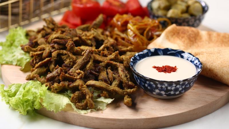 طريقة عمل شاورما اللحم التركية