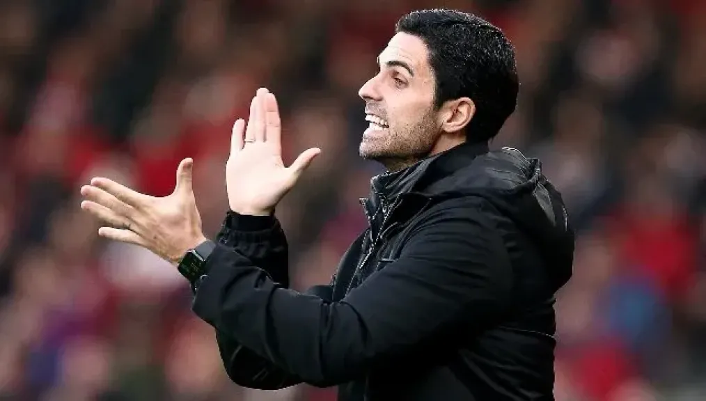 أرتيتا يؤكد انتهاء الخلاف بين لاعبه رايس والمدرب المساعد في أرسنال