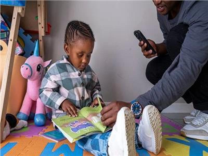 جنوب إفريقيا..طفلة 3 سنوات تظهر قدرة عالية على القراءة