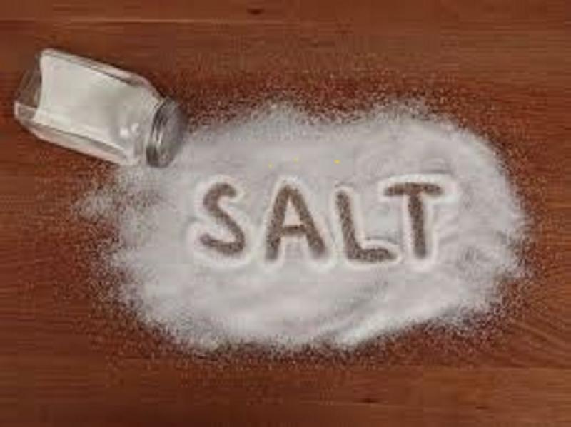 3 نصائح تساعدك في تقليل تناول الملح