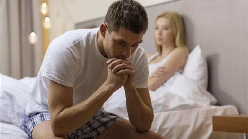 كيف يؤثر القلق على صحتك الجنسية؟.. معلومات مهمة