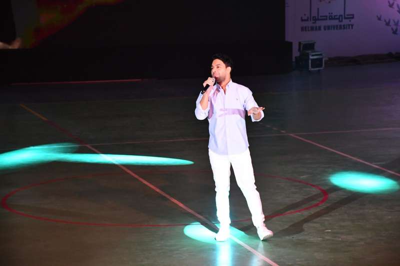 أحمد جمال يشعل حفل افتتاح أسبوع شباب الجامعات والمعاهد الـ13 بجامعة حلوان