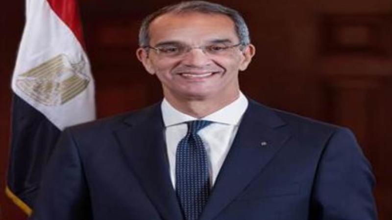 وزير الاتصالات يعلن إقرار ”سياسة مصر للحوسبة السحابية” لجذب المزيد من الاستثمارات
