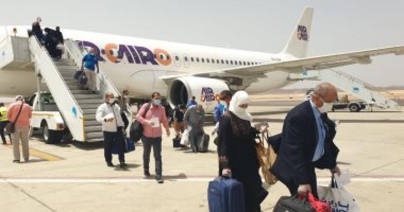 مطار مرسى علم الدولي يستقبل اليوم 16 رحلة طيران دولية أوروبية