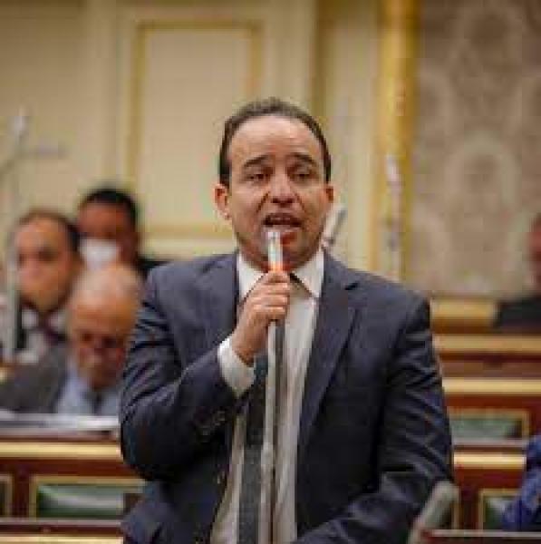 النائب محمد إسماعيل: أهالي دائرتي قلعوا هدومهم من الفرحة عند إعلان فوزي بالانتخابات