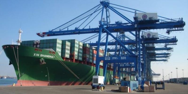 ارتفاع حركة الصادرات والواردات بميناء دمياط لأكثر من 58 ألف طن بضائع عامة