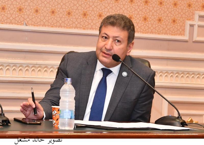 طارق شكري: المشاريع القومية تدعم العمال وتسهم في خفض البطالة في مصر بتوجيهات الرئيس