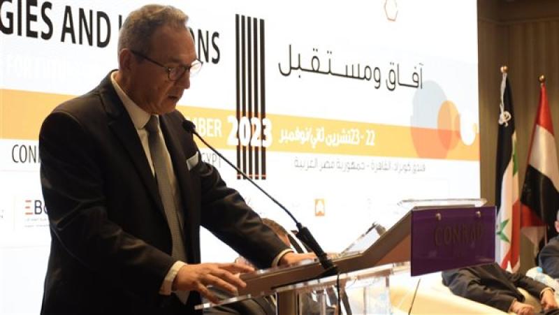 محمد الإتربي يستعرض دور اتحاد بنوك مصر في تطوير نظم الرقابة الداخلية بالمصارف