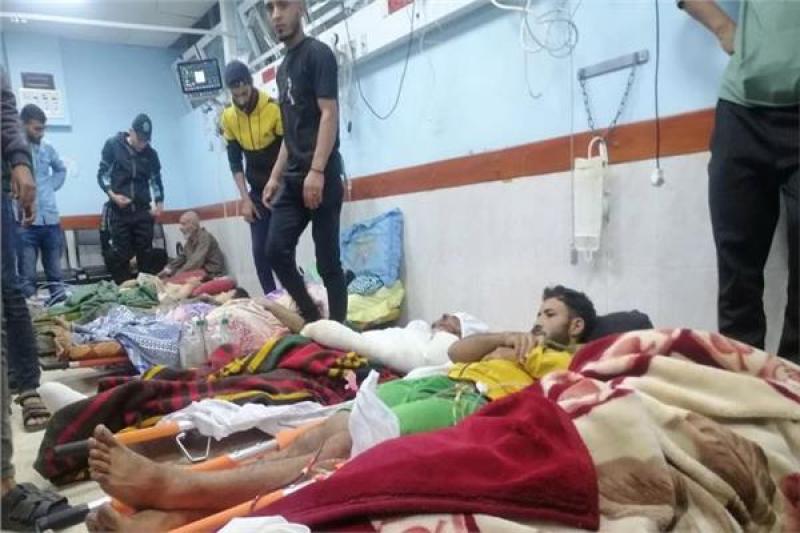 منظمة الصحة العالمية تنقل المرضى ذوي الحالات الحرجة من مستشفى الشفاء في غزة