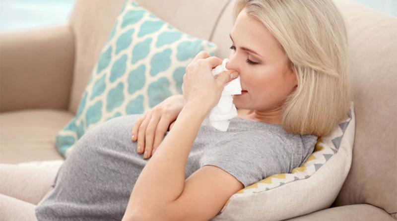 أعراض الإنفلونزا أثناء الحمل وخطوات علاجها