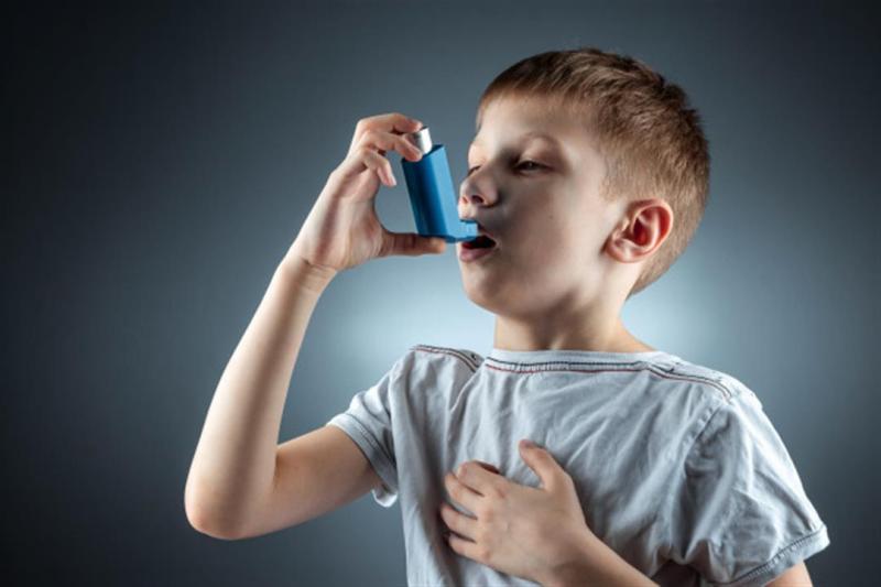 علاقة حساسية الصدر عند الأطفال بفصل الشتاء.. أطباء يوضحون