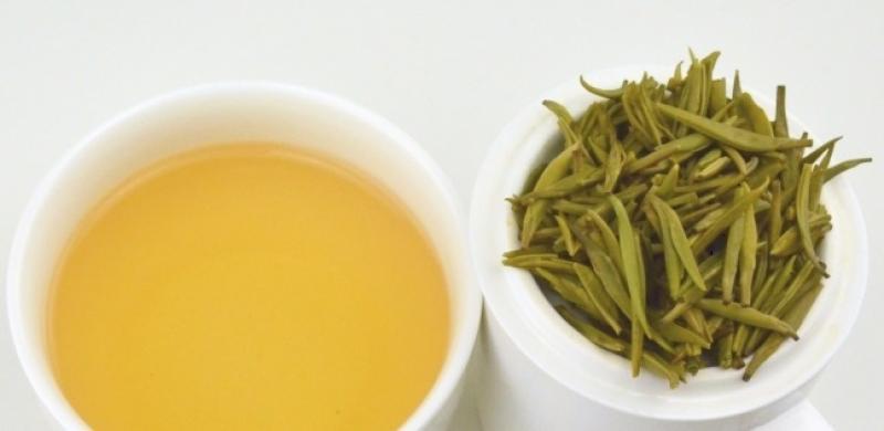 7 فوائد صحية للشاي الأصفر.. تعرف عليها