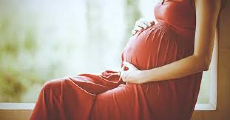كيف تتجنبين علامات التمدد على البشرة أثناء الحمل؟