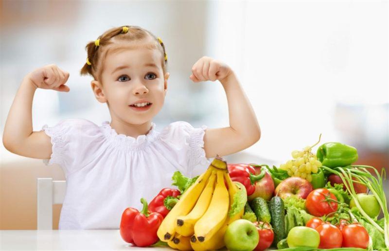 أطعمة تحافظ على الصحة الجسدية والذهنية..احرصي على تقديمها لطفلك