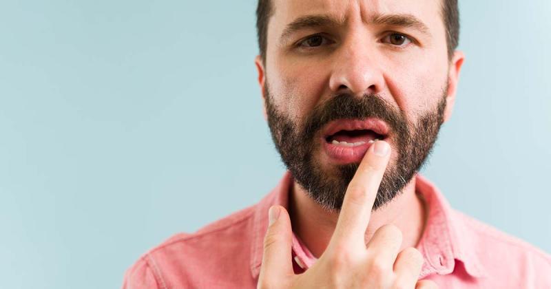 احذر منه.. جفاف الفم قد يكون مؤشرًا لـ 5 أمراض خطرة