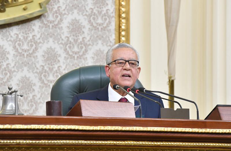 رئيس مجلس النواب يُهنئ الرئيس السيسي بمناسبة قرب حلول شهر رمضان المبارك
