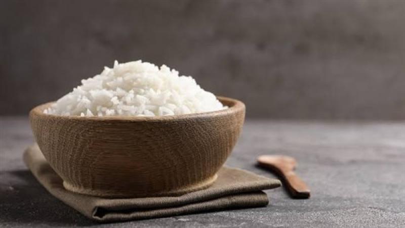 تناول الأرز الأبيض يزيد من ضغط الدم.. طبيبة قلب تكشف التفاصيل
