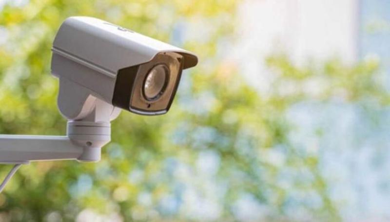نقاط مهمة عند استعمال كاميرات المراقبة لمنزلك