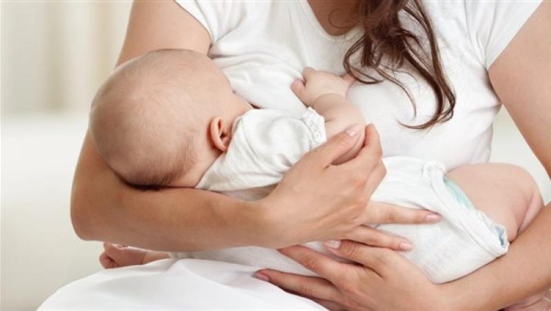 الرضاعة الطبيعية وإصابة الأمهات بالسكر.. ما العلاقة؟