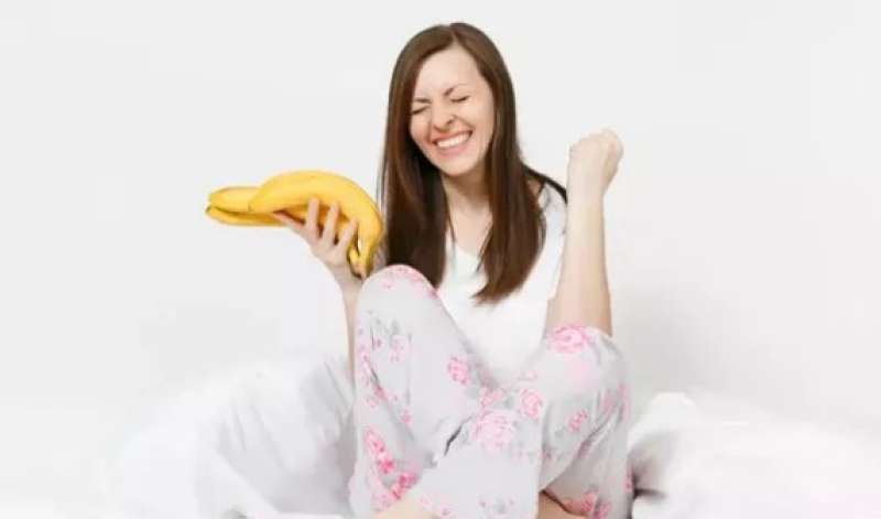 تأثير أكل الموز على عمل القلب.. أشخاص ممنوعة من تناوله| طبيب يوضح