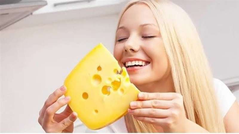 تناول الجبن يوميا يقلل من احتمالية الإصابة بنوبة قلبية