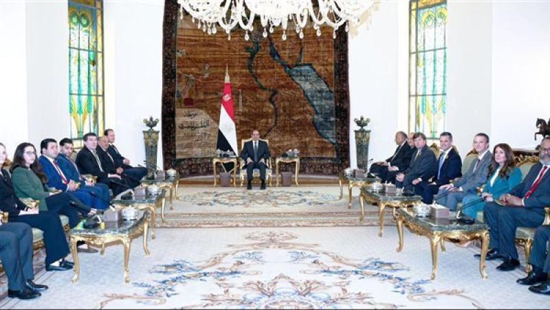 خبير علاقات دولية يكشف أهمية زيارات وفود الكونجرس لمصر
