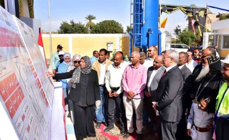 افتتاح أول مشروعات الصرف الصحي بإحدى قرى الأقصر