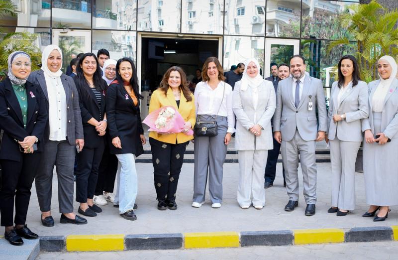 وزيرة الهجرة تتفقد مستشفى بهية بالهرم وتشيد بجودة الخدمة العلاجية المقدمة لدعم مقاتلات السرطان| صور