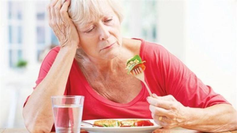 سوء التغذية وقلة النشاط البدني يؤثر على عملية الشيخوخة