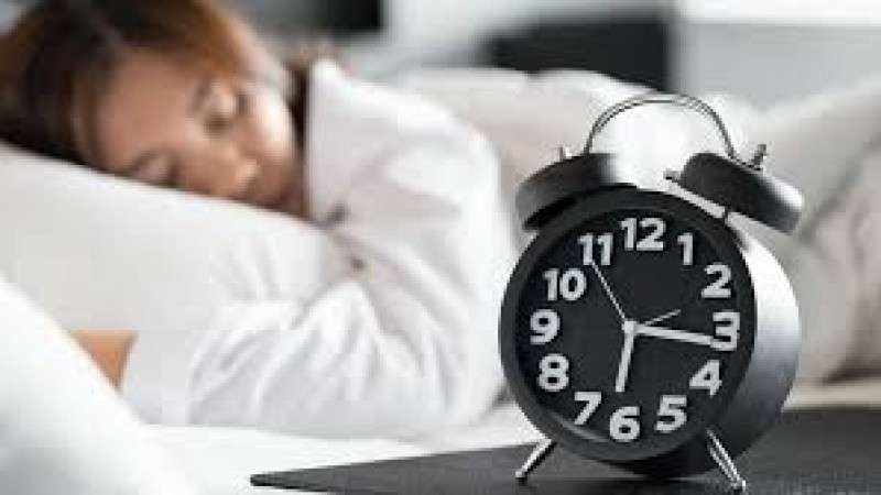 8 نصائح لتنظيم النوم وضبط الساعة البيولوجية بعد شهر رمضان