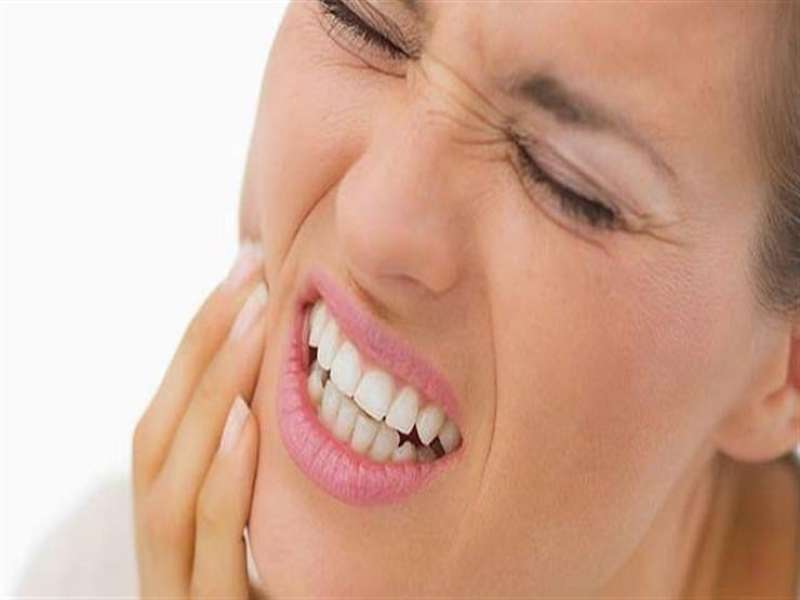 صرير الأسنان أثناء النوم.. استراتيجيات فعالة يمكن أن تساعدك على العلاج