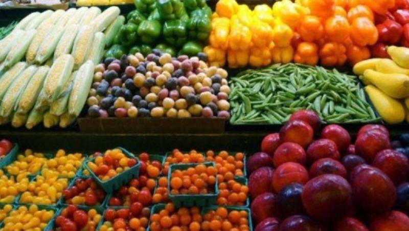 تراجع أسعار الفاكهة والخضروات بالأسواق.. تفاصيل