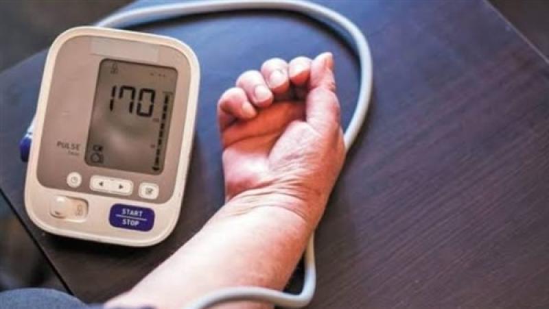 أطباء يشرحون طريقة للتحكم في ضغط الدم