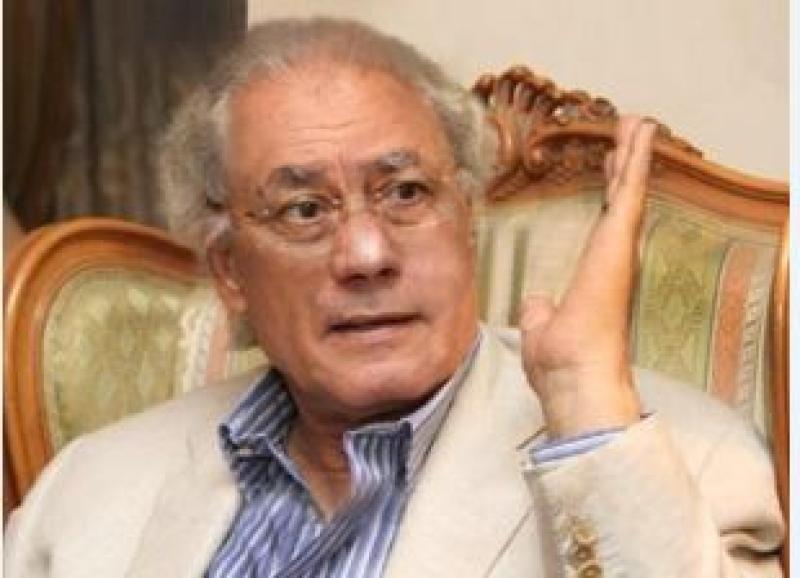 المؤلف محمد جلال عبد القوي: لن أذوق اللحمة والفراخ لمدة شهر