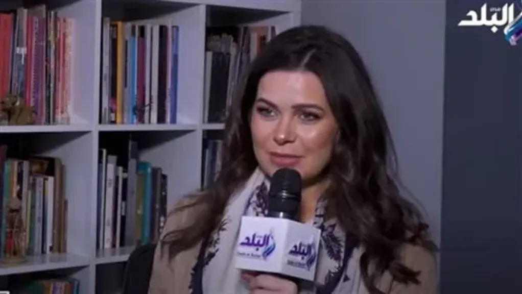 يسرا اللوزي تخضع للعلاج النفسي بسبب فراق ابنتها في مسلسل كان يا ما كان