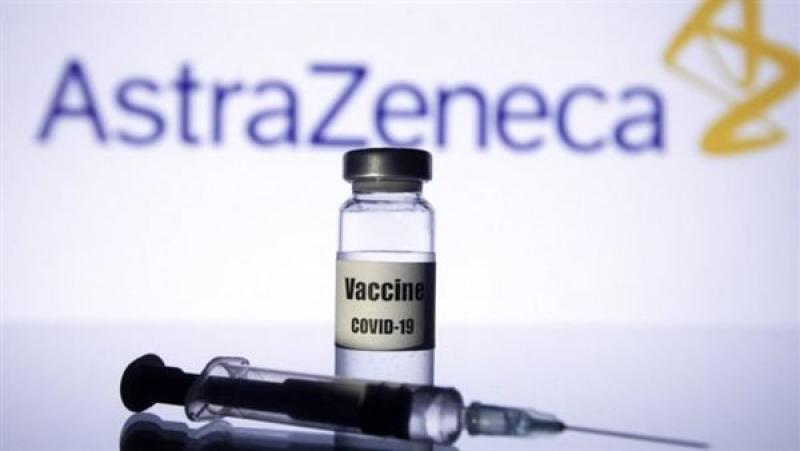 حقيقة وجود آثار جانبية لأسترازينكا تؤدي للوفاة.. رئيس التطعيمات بالمصل واللقاح يوضح