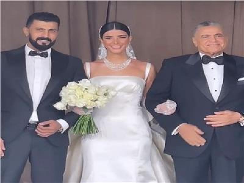 ياسر جلال ونبيلة عبيد وأشرف زكي وروجينا في حفل زفاف ريم سامي