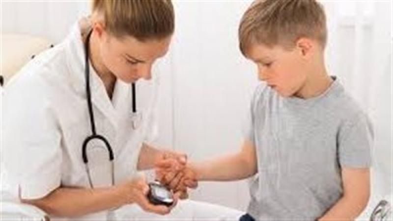 دراسة: جلوس الأطفال أكثر من 6 ساعات يوميا يسبب الأمراض
