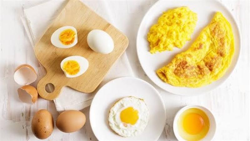 بيض الدجاج مفيد لأمراض القلب التاجية.. خبيرة تغذية تكشف الأسباب