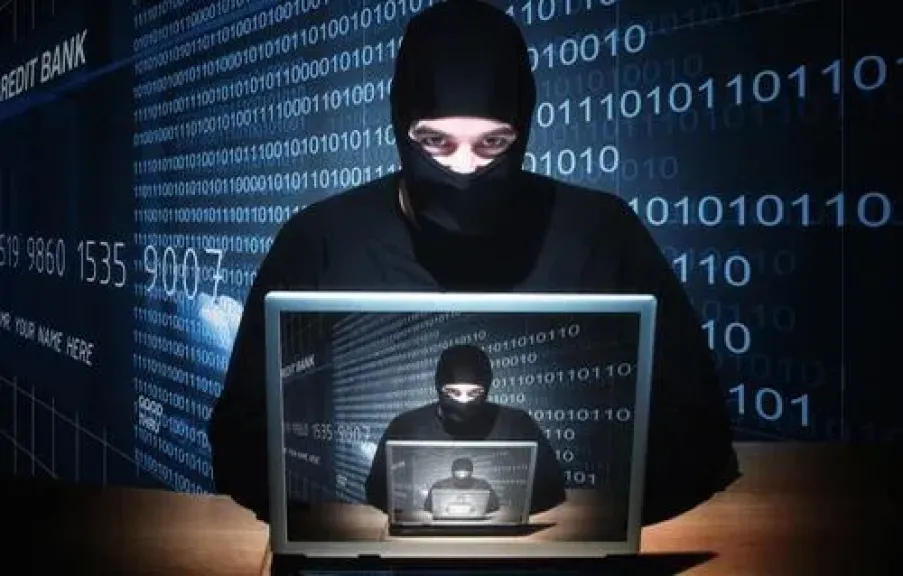تسنيم: قراصنة إيرانيون يستولون على بيانات 400 ضابط أمريكي بالخليج
