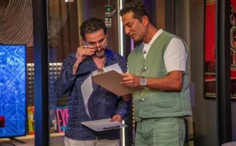 أحمد حلمي يشوق جمهوره لحلقته الجديدة في ”بيت السعد” رفقة عمرو وأحمد سعد