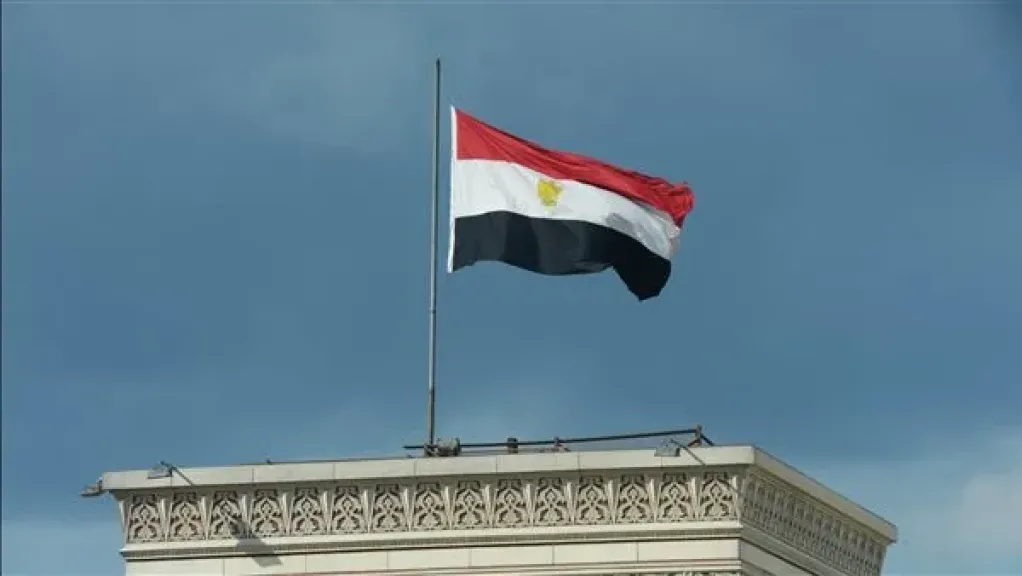 مصر تجدد تضامنها الكامل مع السعودية ضد الاعتداءات التي تستهدف المنشآت ووسائل النقل المدنية