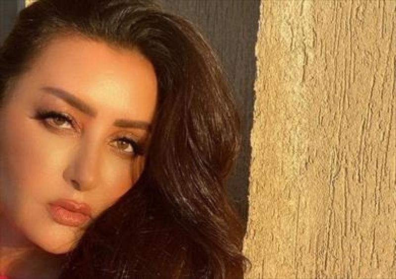 لطيفة تعلن وفاة شقيقها نور الدين وتوجه رسالة مؤثرة لجمهورها
