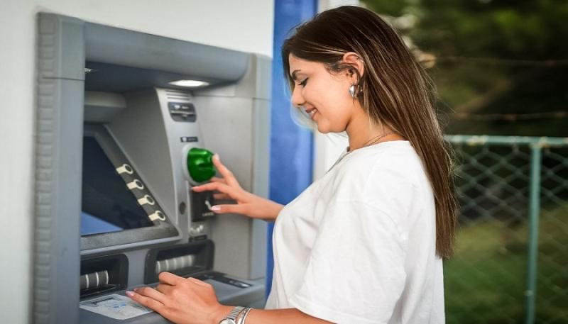 أكبر 5 بنوك في مصر تدشن 1.37 ألف ماكينة صراف آلي ATM جديدة خلال عامين