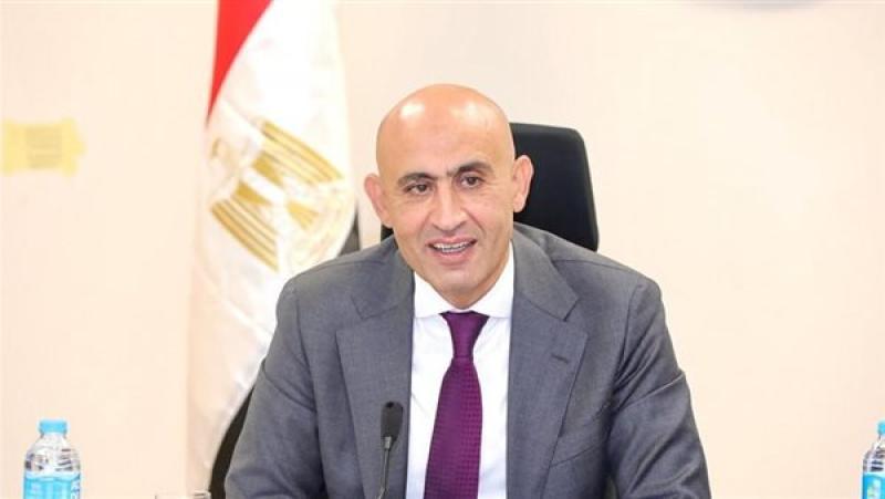 وزير التعليم يشدد على ضرورة التعامل بحزم في امتحانات الثانوية العامة