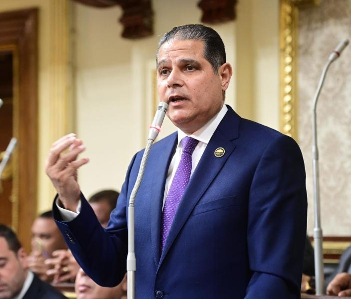 أحمد الخشن: مصر تثبت يومًا بعد يوم ريادتها في دعم القضية الفلسطينية