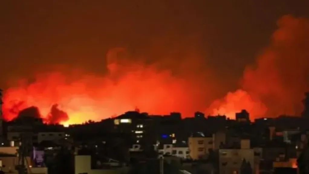 إعلام حوثي: قصف إسرائيلي يستهدف ميناء الحديدة اليمني