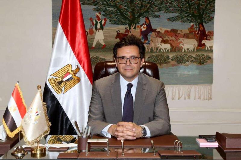 وزير الثقافة يكشف كواليس ضبط أعمال حفر بقصر ثقافة الأقصر